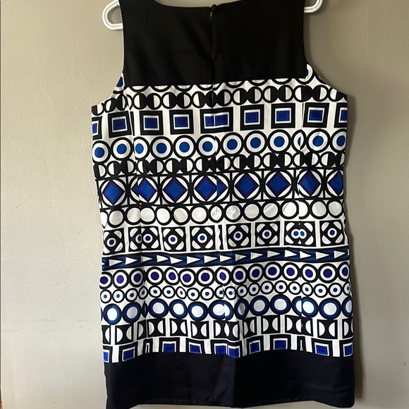 mark. Black and White Sleeveless Sheath Dress - Picture 5 of 5